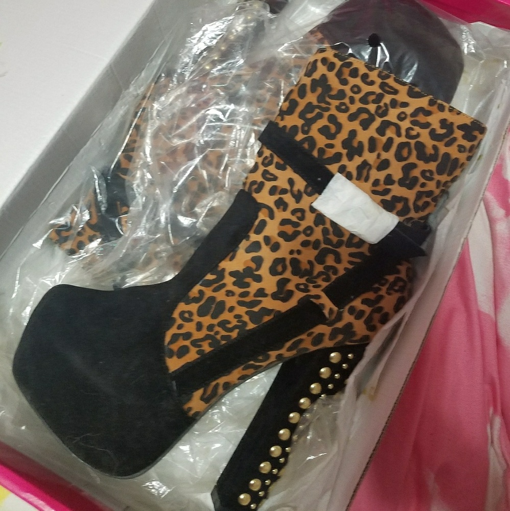 Size 8 Alba Heels